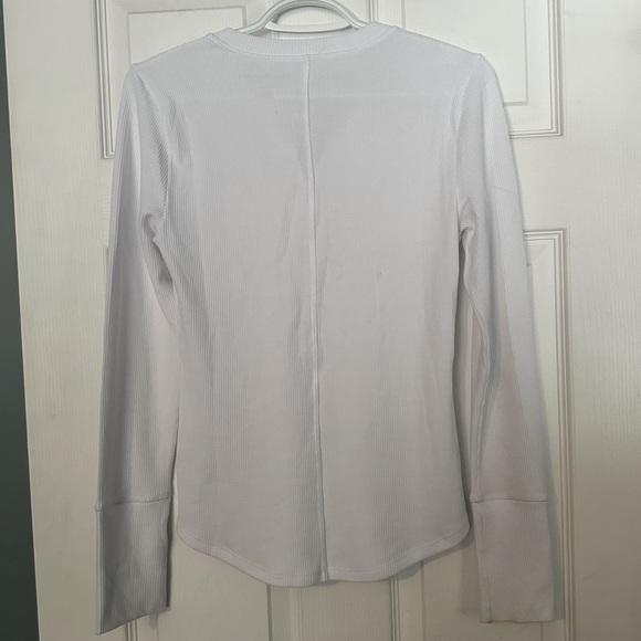 AE White Long Sleeve Henley Top - Picture 4 of 4